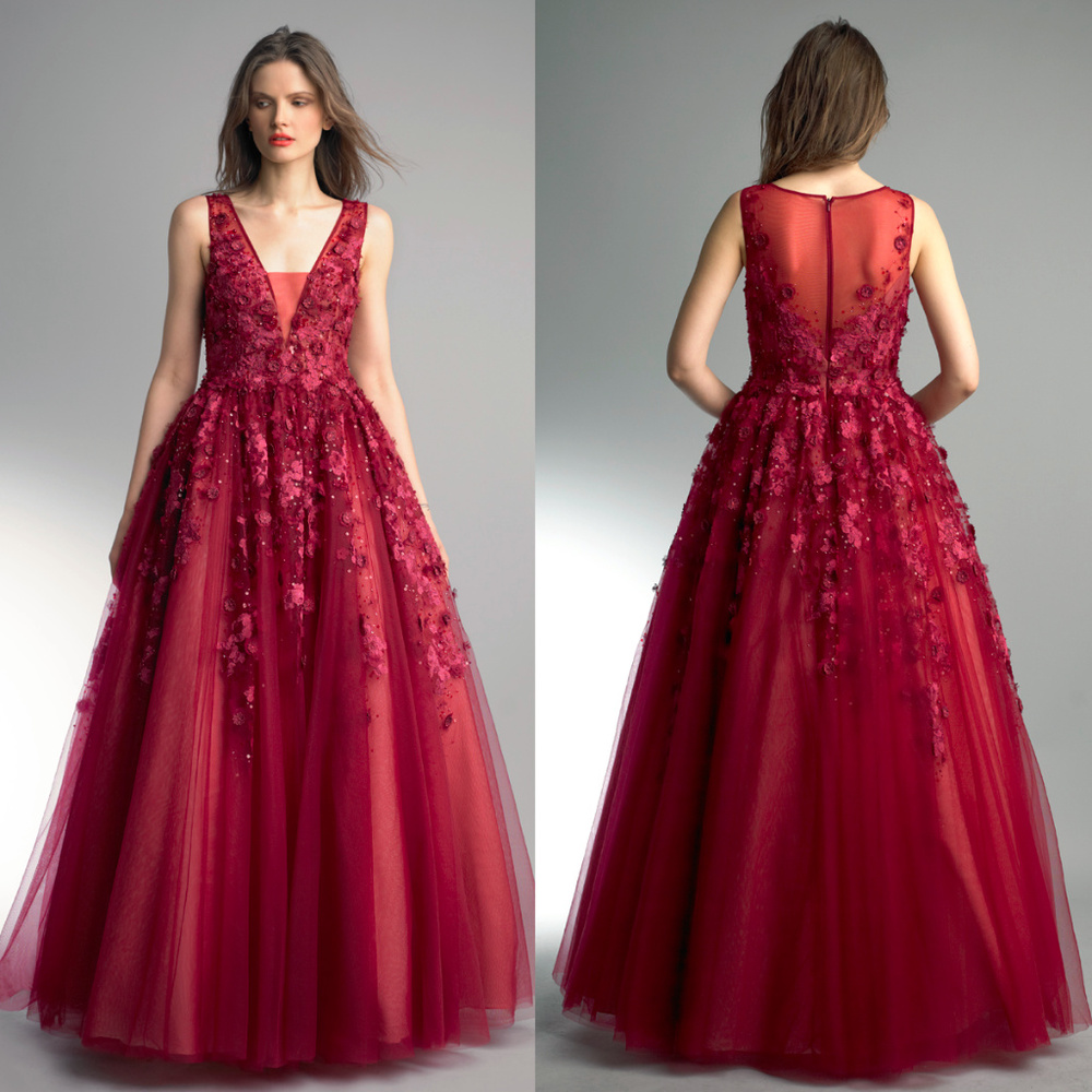 FLORAL APPLIQUE GOWN BY BASIX BLACK LABEL